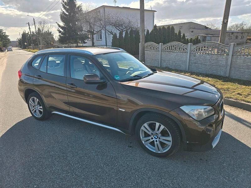Gebraucht BMW X1 177 PS (130 kW) 2012 Braun SUV