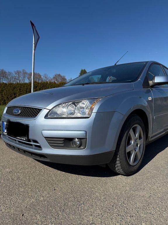 Gebraucht Ford Focus Style 101 PS (74 kW) 2007 Blau Limousine