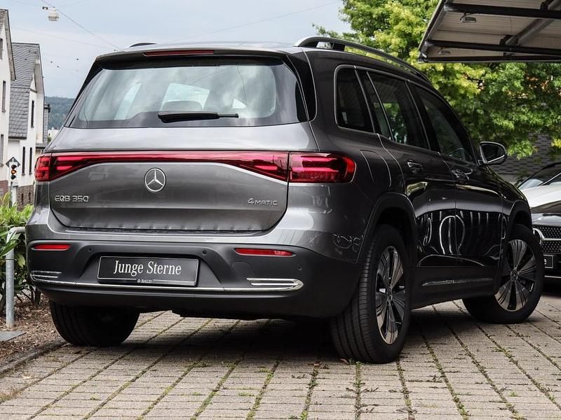 Gebraucht Mercedes EQB350 Progressive 214 kW (292 PS) 2024 Grau mountain grey metallic SUV