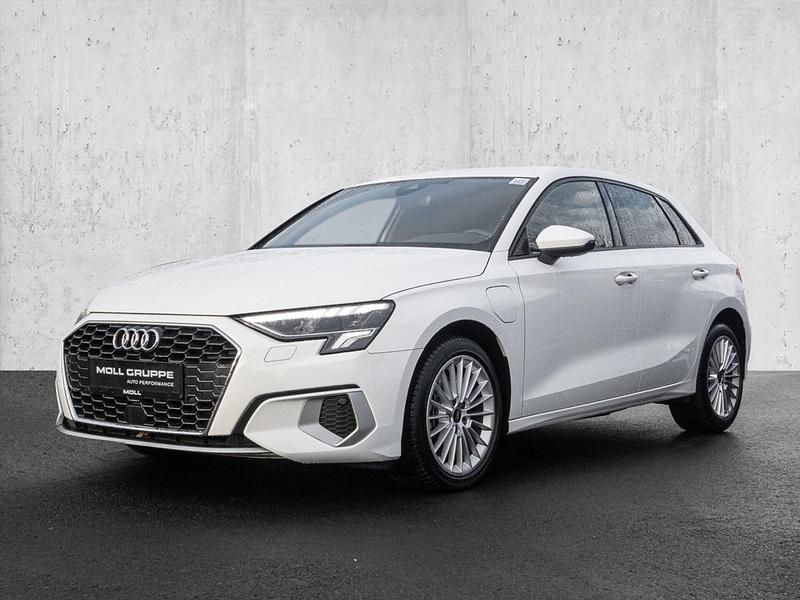 Gebraucht Audi A3 Sportback e-tron Advanced Plus 204 PS (150 kW) 2023 Kleinwagen