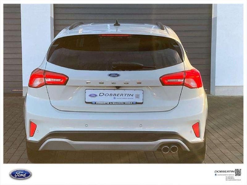 Gebraucht Ford Focus Active 150 PS (110 kW) 2019 Metropolisweiß metallic Limousine