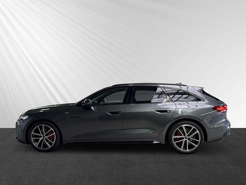 Gebraucht Audi A5 Ambiente 204 PS (150 kW) 2025 Daytonagrau perleffekt (grau) Kombi