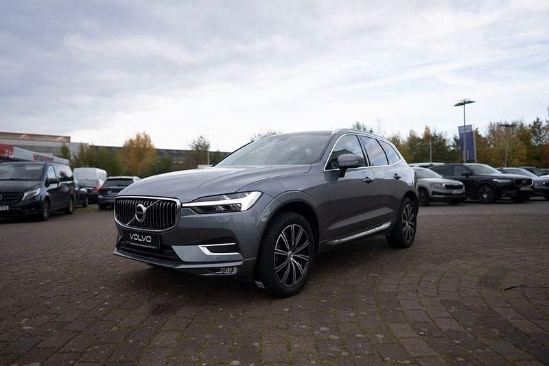 Grau Gebraucht 2021 Volvo XC60 Inscription SUV | 33.950 € (Fairer Preis) - Bild 1/4