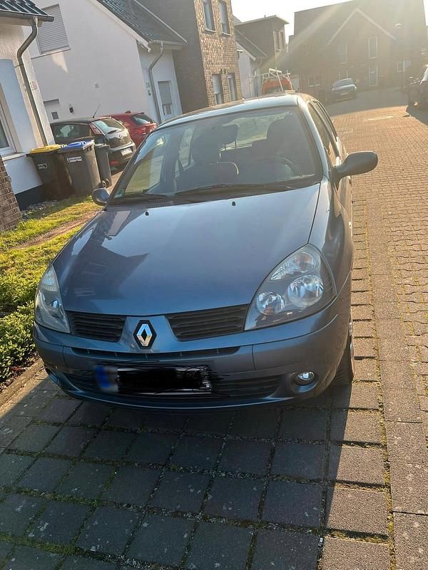 Gebraucht Renault Clio II 2005 Andere farben Kleinwagen