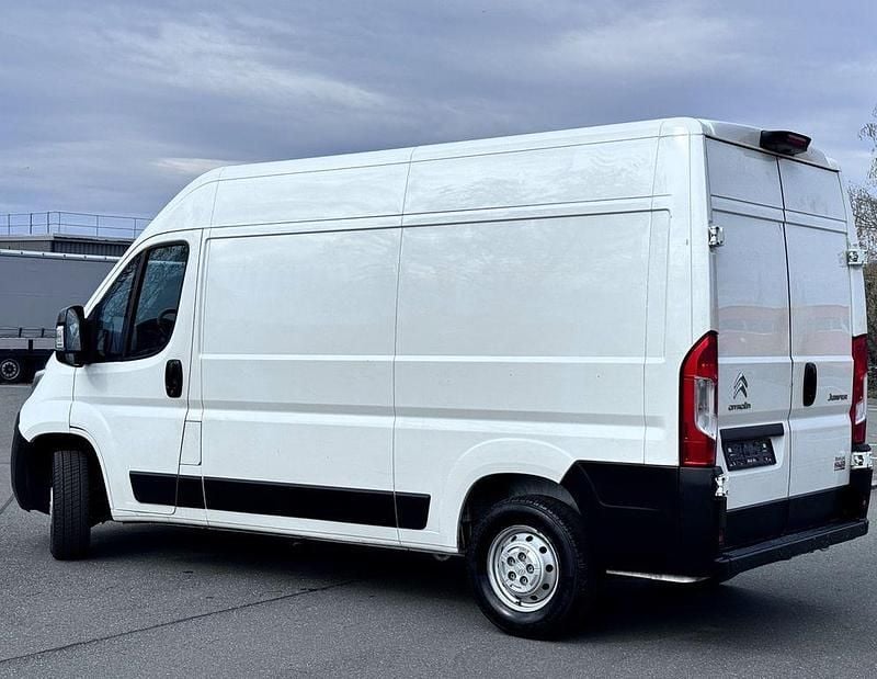 Gebraucht Citroën Jumper 140 PS (102 kW) 2020 Lack weiss banquise/deckende Van / Kleinbus