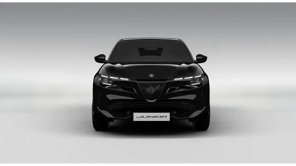Neu Alfa Romeo Junior Ti 114 kW (156 PS) 2026 Schwarz SUV