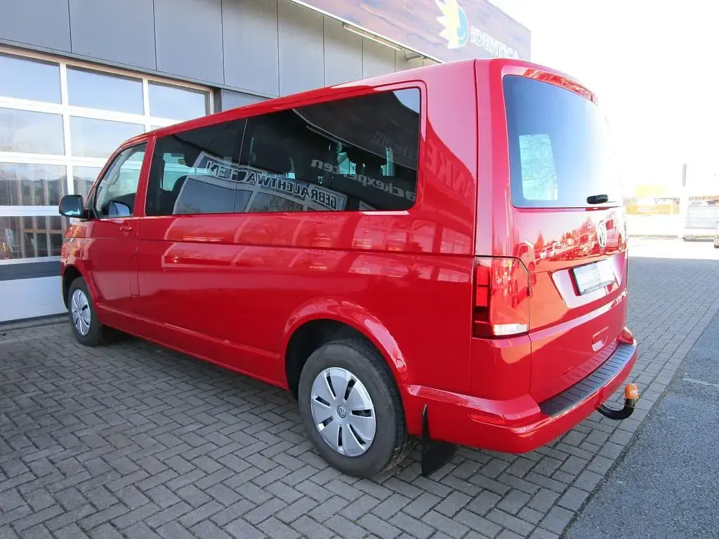 Gebraucht VW Transporter 150 PS (110 kW) 2023 Rot Van