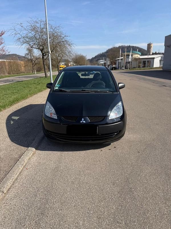 Gebraucht Mitsubishi Colt 75 PS (55 kW) 2006 Schwarz Kleinwagen