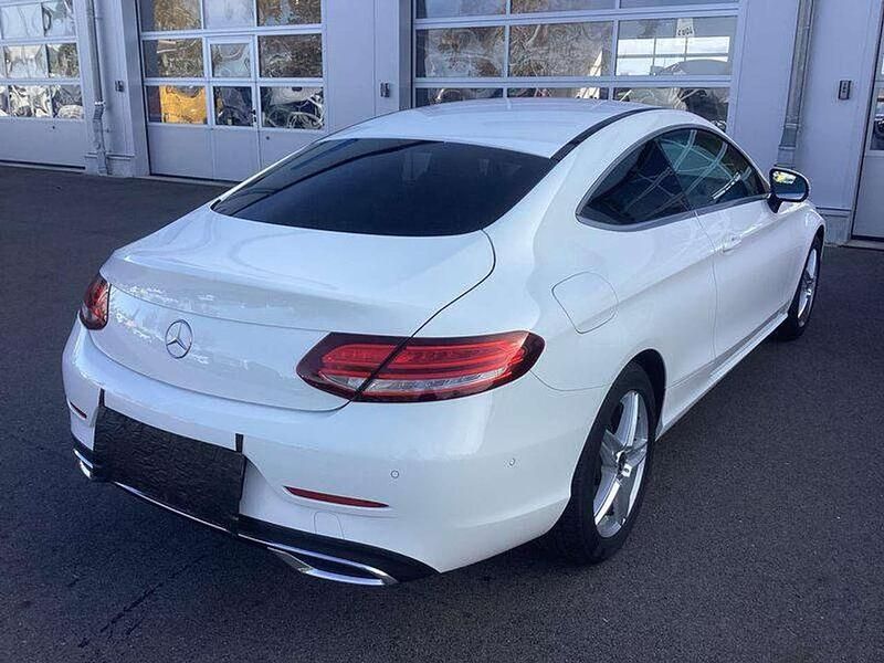 Gebraucht Mercedes C220 Avantgarde 194 PS (142 kW) 2020 Polarweiss  unilack Coupé