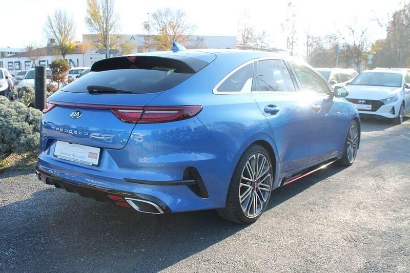 Gebraucht Kia ProCeed GT GT 204 PS (150 kW) 2021 Blau Kleinwagen