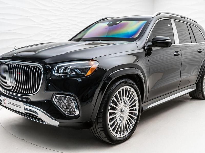 Schwarz Neu 2025 Mercedes GLS600 Maybach SUV | 349.000 € - Bild 1/4