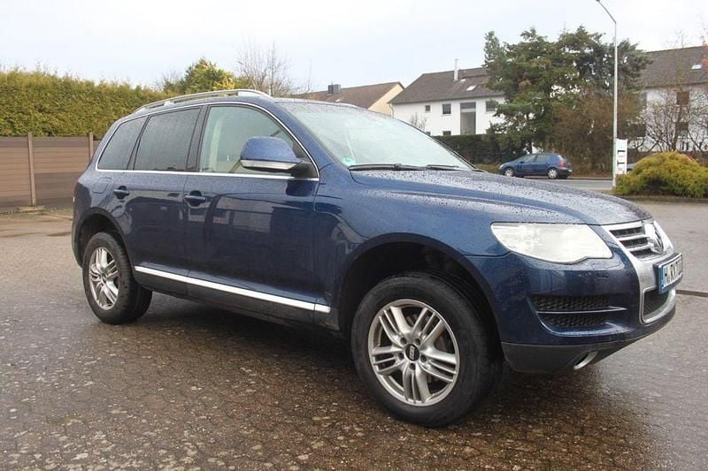 Blau Gebraucht 2009 VW Touareg SUV | 5.850 € (Superpreis) - Bild 1/4