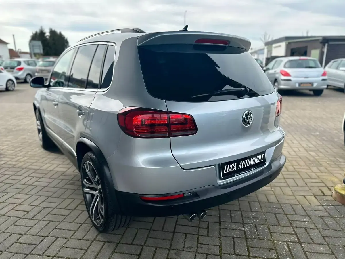 Gebraucht VW Tiguan Sportline 177 PS (130 kW) 2014 Silber SUV
