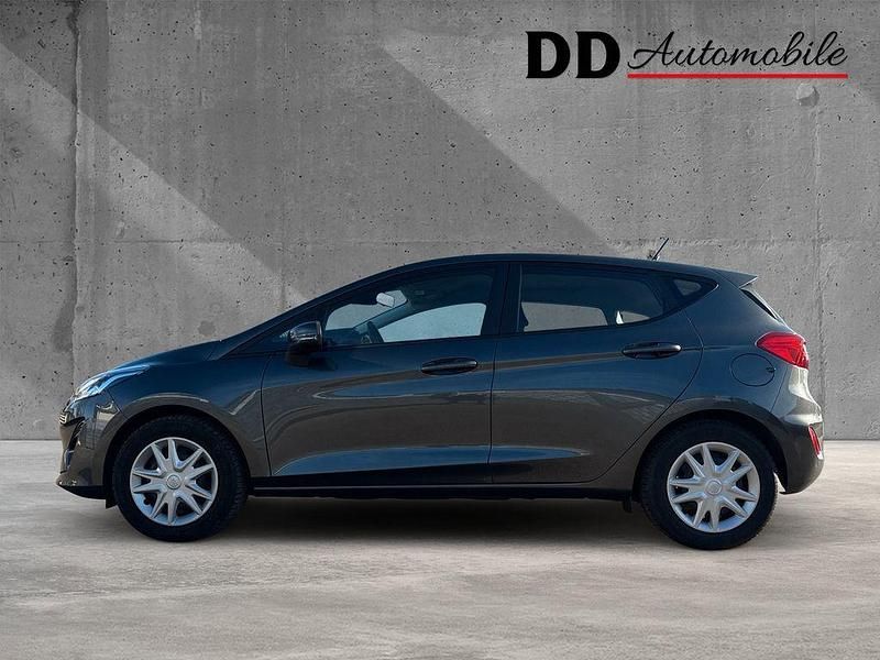 Gebraucht Ford Fiesta Cool & Connect 86 PS (63 kW) 2019 Grau Kleinwagen