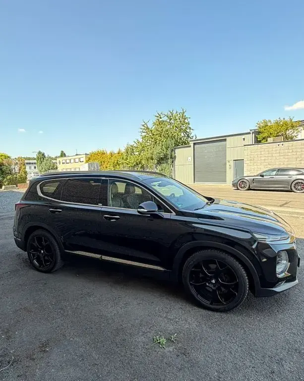 Gebraucht Hyundai Santa Fe Prime 193 PS (141 kW) 2020 Schwarz SUV