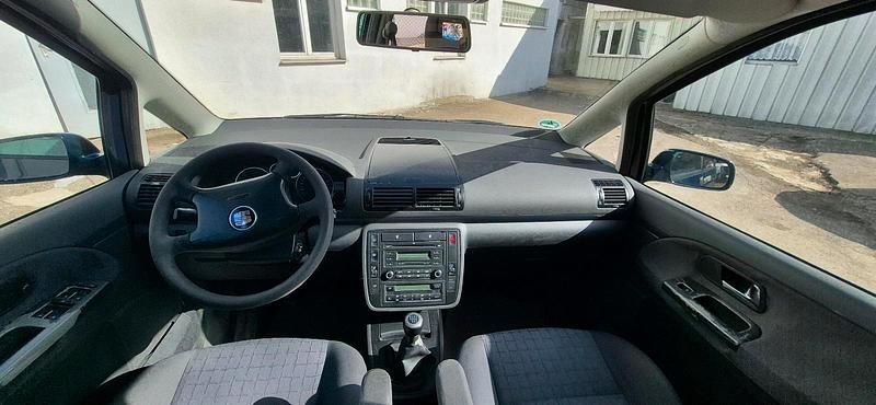 Gebraucht Seat Alhambra 140 PS (102 kW) 2006 Blau Van / Kleinbus