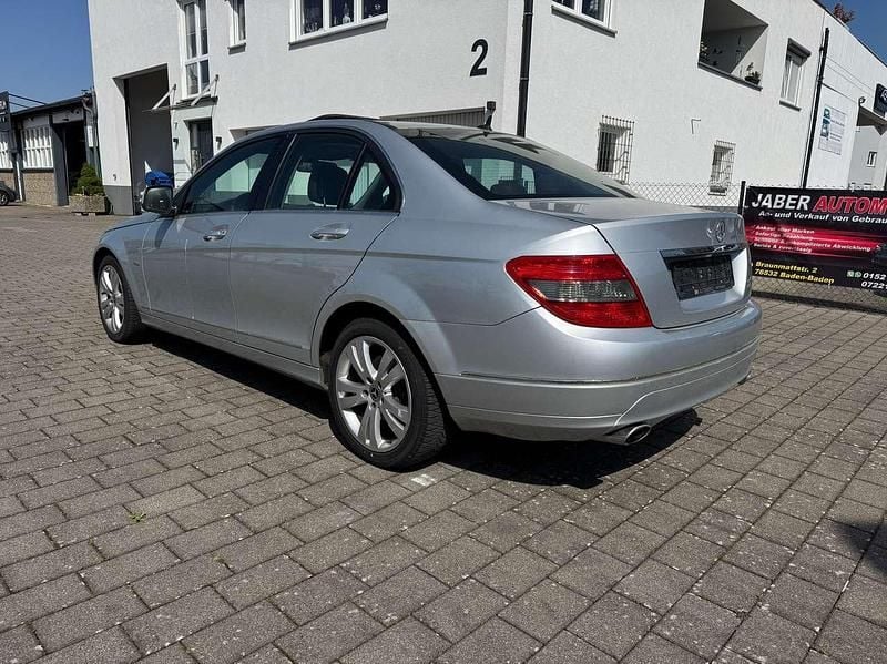 Gebraucht Mercedes C320 224 PS (164 kW) 2008 Iridiumsilber  metalliclack Limousine