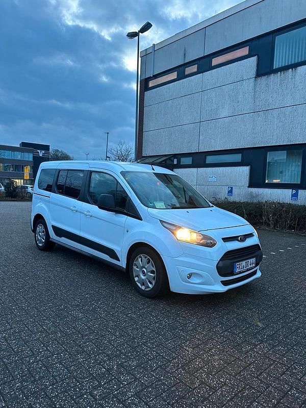 Weiß Gebraucht 2016 Ford Tourneo Van / Kleinbus | 10.900 € (Teuer) - Bild 1/4