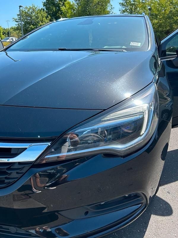 Gebraucht Opel Astra 136 PS (100 kW) 2018 Schwarz Kombi