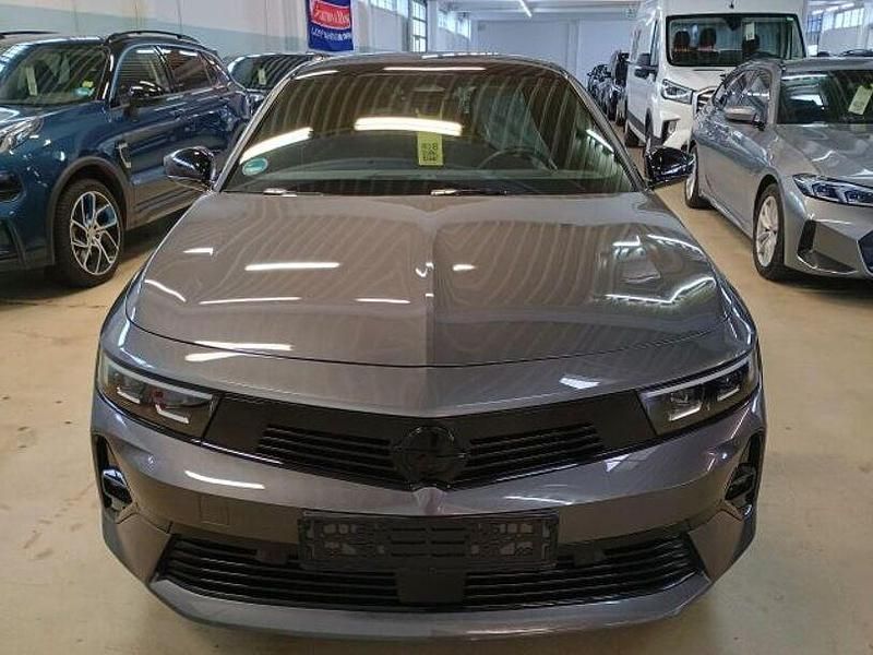 Gebraucht Opel Astra Ultimate 131 PS (96 kW) 2024 Grau Limousine