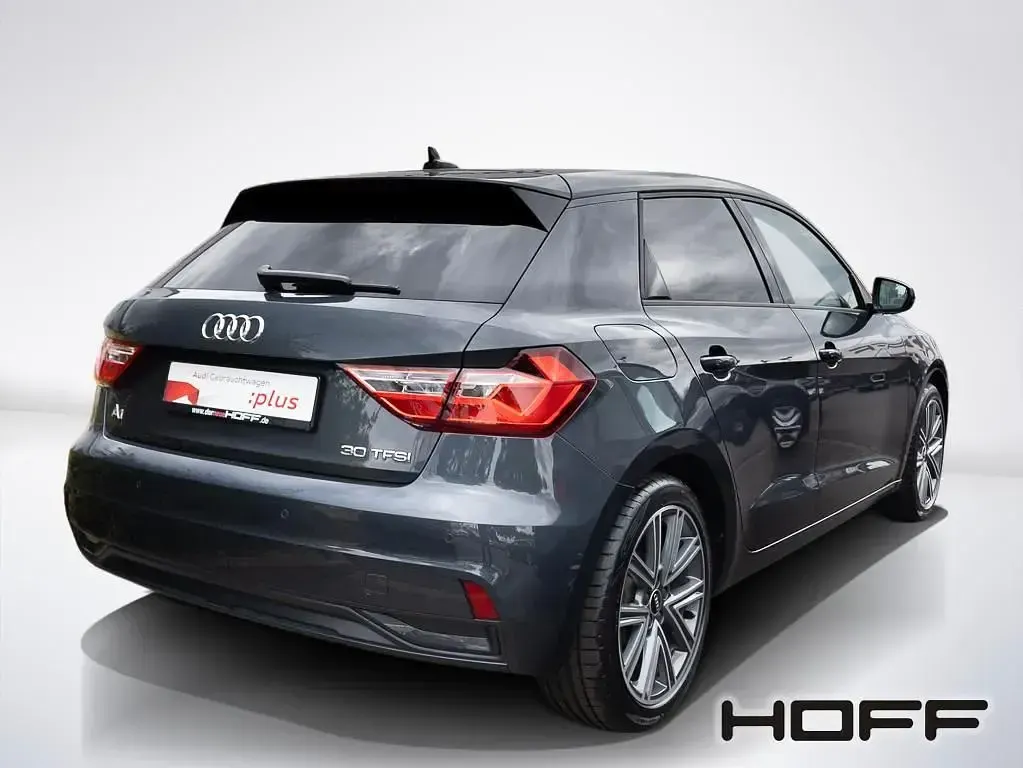 Gebraucht Audi A1 Sportback Advanced 110 PS (80 kW) 2021 Manhattangrau metallic Kleinwagen