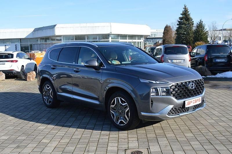 Gebraucht Hyundai Santa Fe Signature 179 PS (131 kW) 2021 Magnetic force SUV