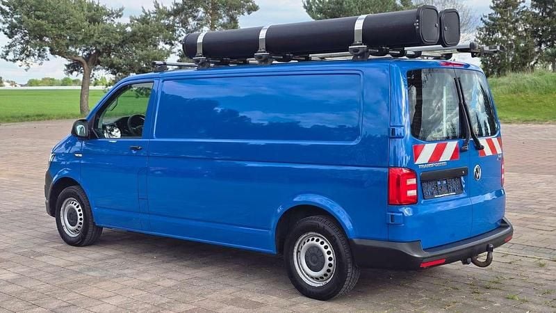 Gebraucht VW Transporter 150 PS (110 kW) 2015 Blau Van