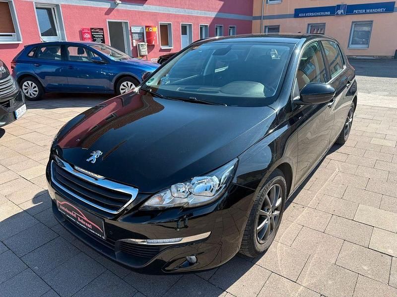 Gebraucht Peugeot 308 Active 125 PS (91 kW) 2014 Schwarz perla nera Limousine