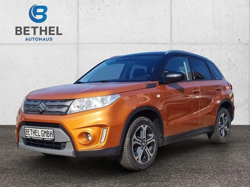 Gebraucht Suzuki Vitara Comfort 120 PS (88 kW) 2017 Orange SUV