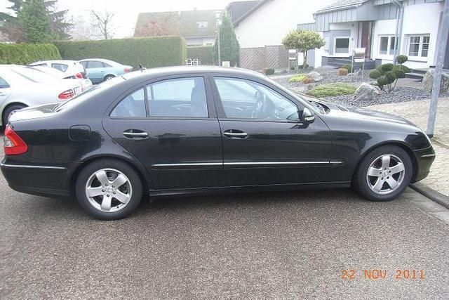 Gebraucht Mercedes E280 Avantgarde 190 PS (139 kW) 2007 Schwarz Limousine