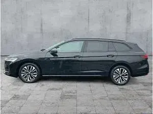 Gebraucht Skoda Superb 150 PS (110 kW) 2025 Schwarz (ebony schwarz metallic) Kombi
