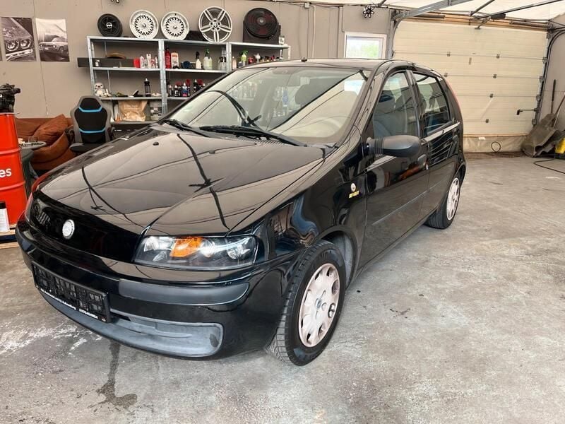 Schwarz Gebraucht 2001 Fiat Punto Kleinwagen | 1.050 € - Bild 1/4