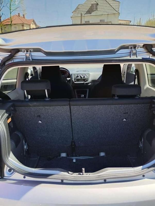 Używany Skoda Citigo 75 KM (55 kW) 2016 Srebrny Hatchback