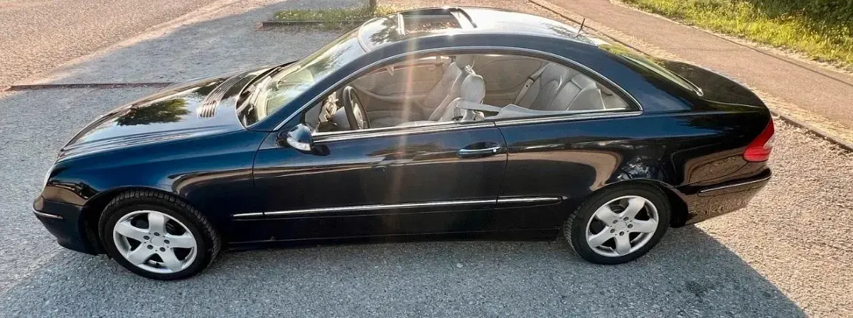 Gebraucht Mercedes CLK320 218 PS (160 kW) 2002 Schwarz Coupé