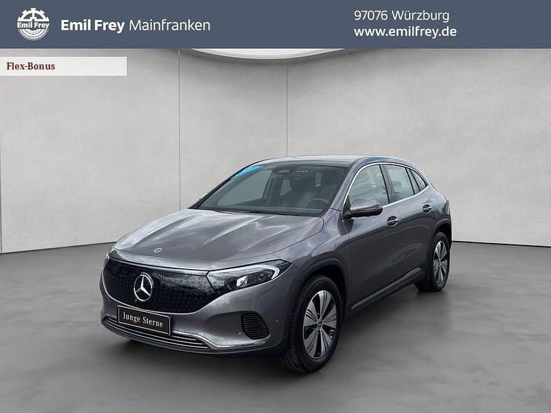 Mountaingrau metallic Gebraucht 2024 Mercedes EQA350 SUV | 35.950 € (Superpreis) - Bild 1/4