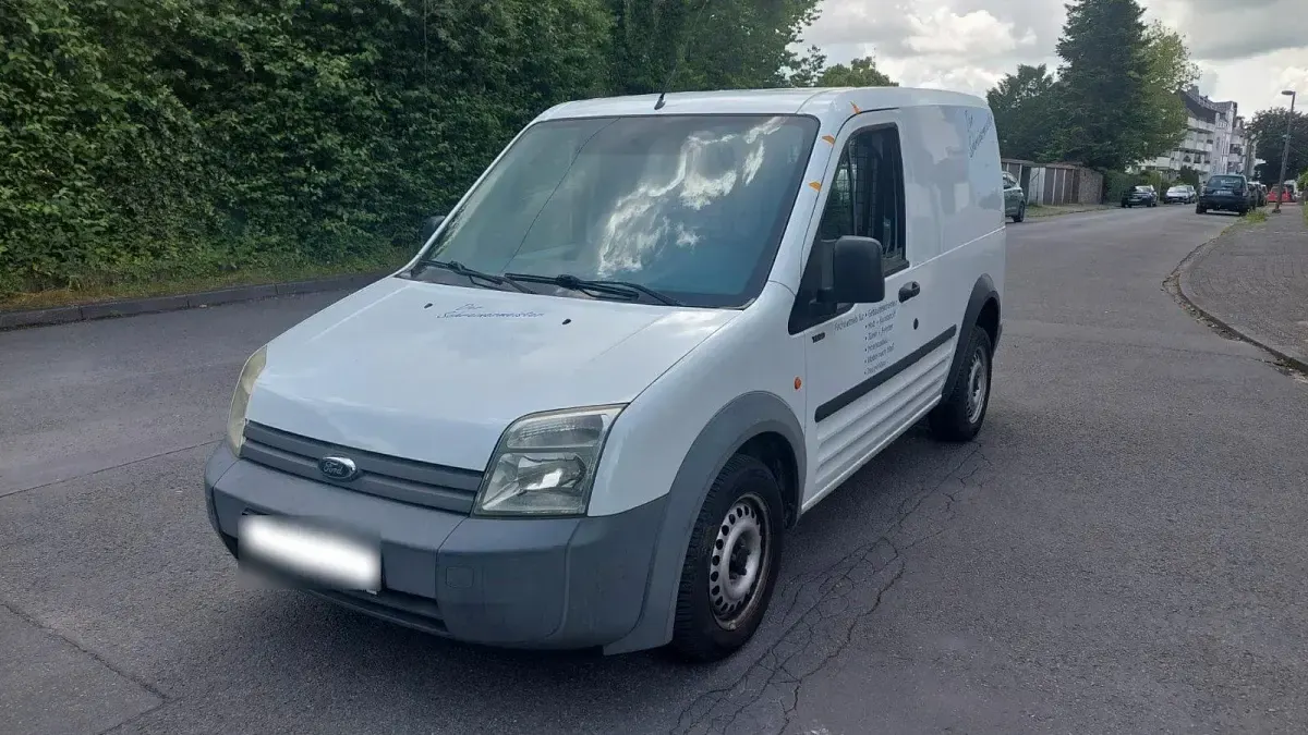 Gebraucht Ford Transit Connect 75 PS (55 kW) 2009 Weiß Van / Kleinbus