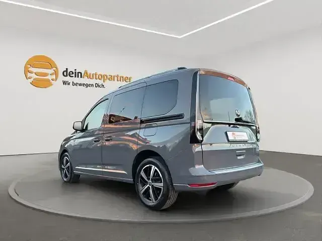Gebraucht VW Caddy Style 122 PS (89 kW) 2023 Pure grey Van / Kleinbus