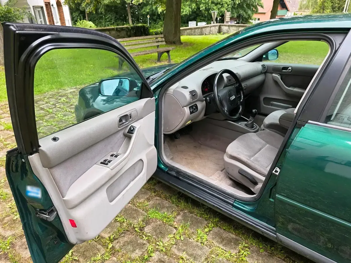Gebraucht Audi A3 Ambiente 125 PS (91 kW) 1999 Grün Kleinwagen