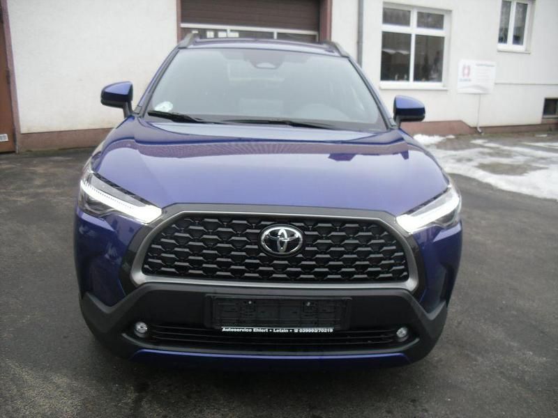Gebraucht Toyota Corolla Cross Comfort 140 PS (102 kW) 2025 Dark blue m m SUV