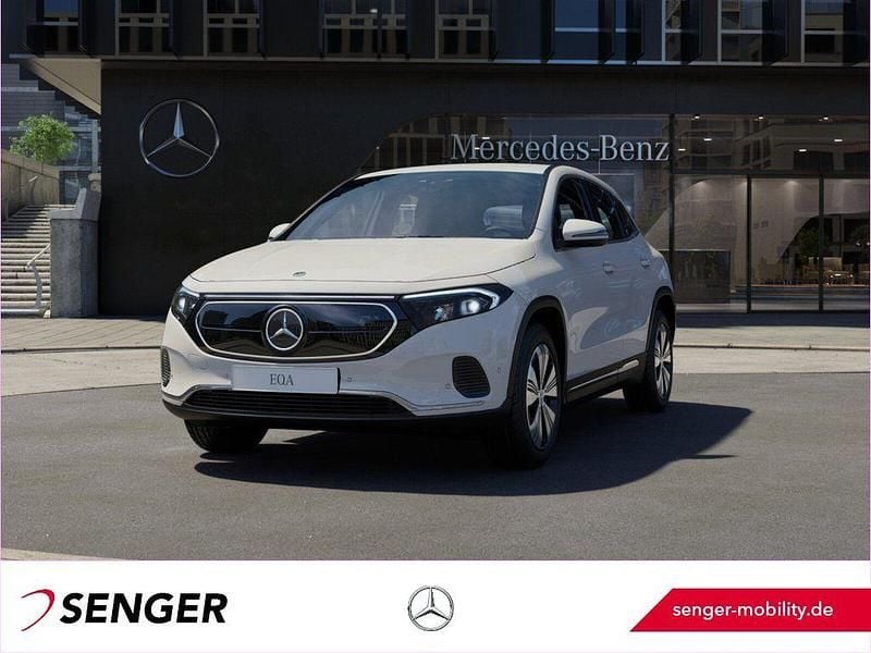 Unilack polarweiß Gebraucht 2023 Mercedes EQA250+ Progressive SUV | 31.980 € (Guter Preis) - Bild 1/3