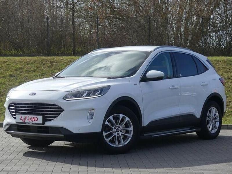 Gebraucht Ford Kuga 150 PS (110 kW) 2020 Weiß SUV