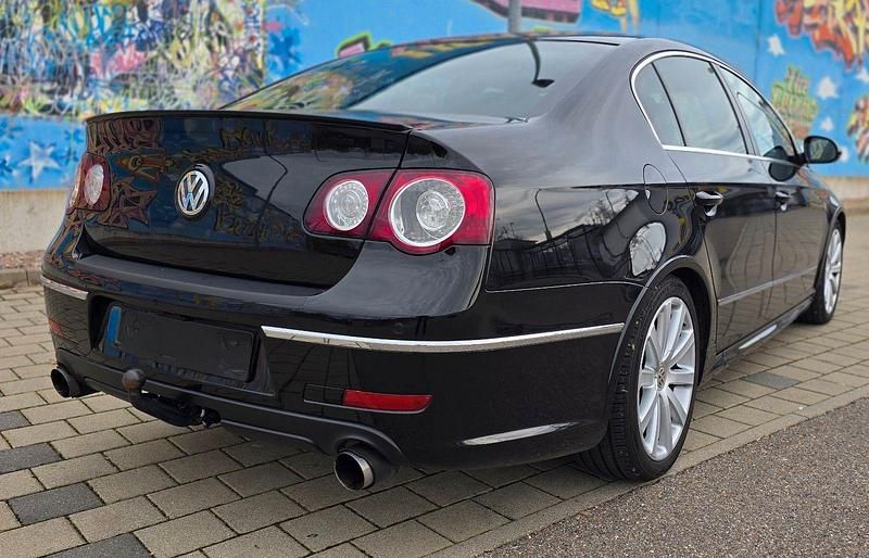 Gebraucht VW Passat R 299 PS (219 kW) 2008 Schwarz Limousine
