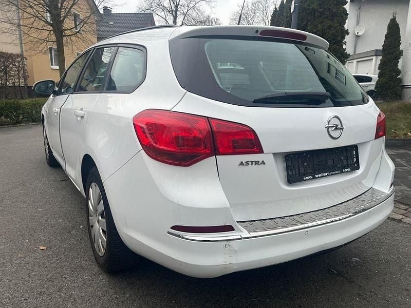 Gebraucht Opel Astra Style 116 PS (85 kW) 2014 Weiß Kombi