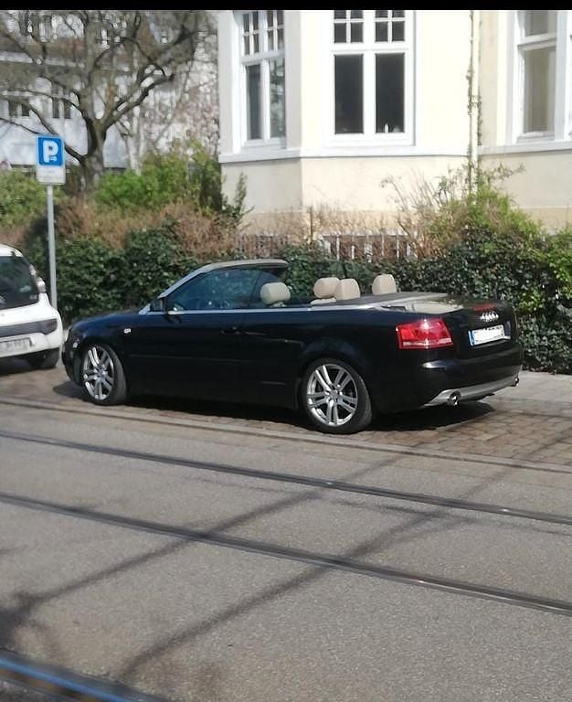 Gebraucht Audi A4 Cabriolet Performance 220 PS (161 kW) 2004 Schwarz Cabrio