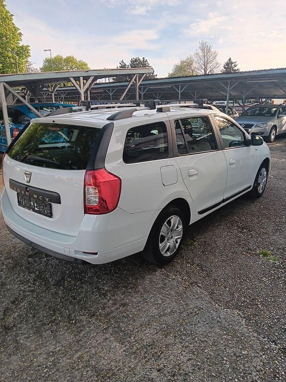 Gebraucht Dacia Logan MCV Lauréate 90 PS (66 kW) 2017 Weiß Kombi