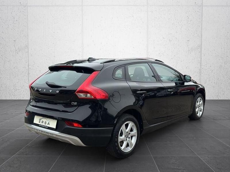 Gebraucht Volvo V40 CC Basis 120 PS (88 kW) 2015 Schwarz Kombi