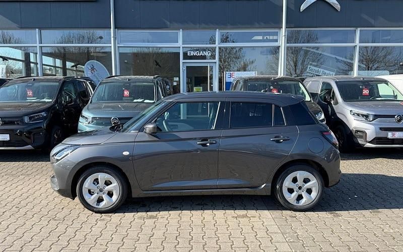 Neu Suzuki Swift Comfort 83 PS (61 kW) 2026 Grau Kleinwagen