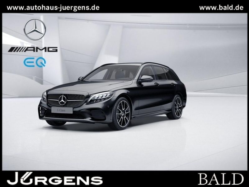 Metalliclack obsidianschwarz Gebraucht 2019 Mercedes C300 AMG Kombi | 31.690 € (Fairer Preis) - Bild 1/4