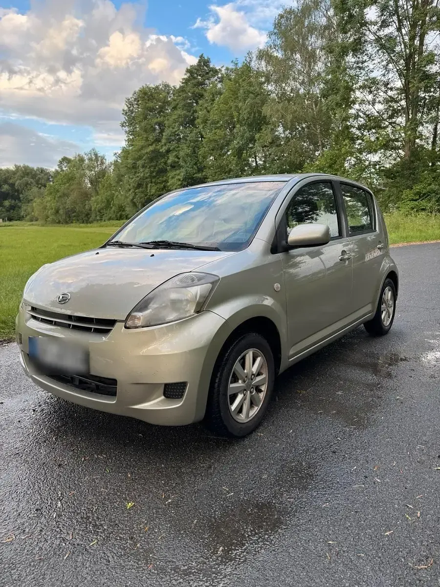 Gebraucht Daihatsu Sirion 91 PS (66 kW) 2010 Kleinwagen