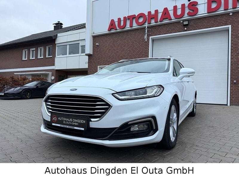 Weiß Gebraucht 2019 Ford Mondeo Titanium Kombi | 12.950 € (Fairer Preis) - Bild 1/4